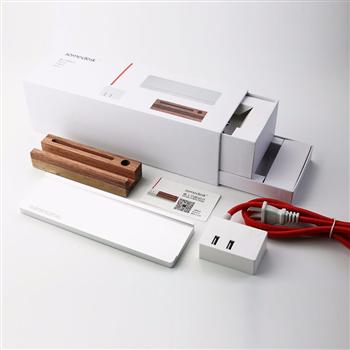桌面擺件時(shí)尚個(gè)性創(chuàng)意獨(dú)特木質(zhì)桌面USB充電底座手機(jī)底座支架