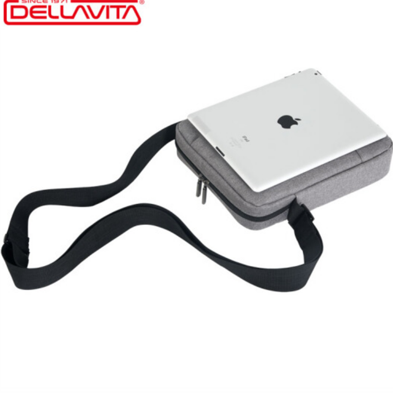 Dellavita德拉瑋特新品運動單肩包休閑斜跨包 淺灰色